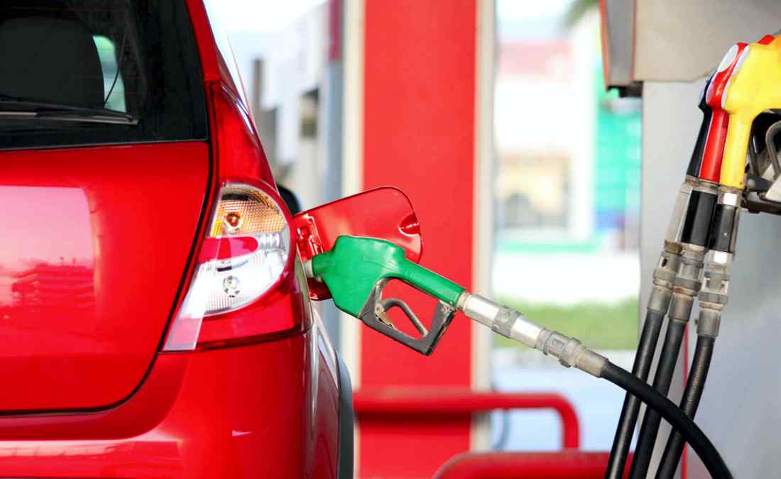 Colombia: Gasolina Aumentará $600 en enero de 2024, Gobierno Busca Estabilidad ante Impacto Fiscal