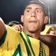 Escándalo en Bucaramanga: Hincha Roba a Jugador en Plena Celebración