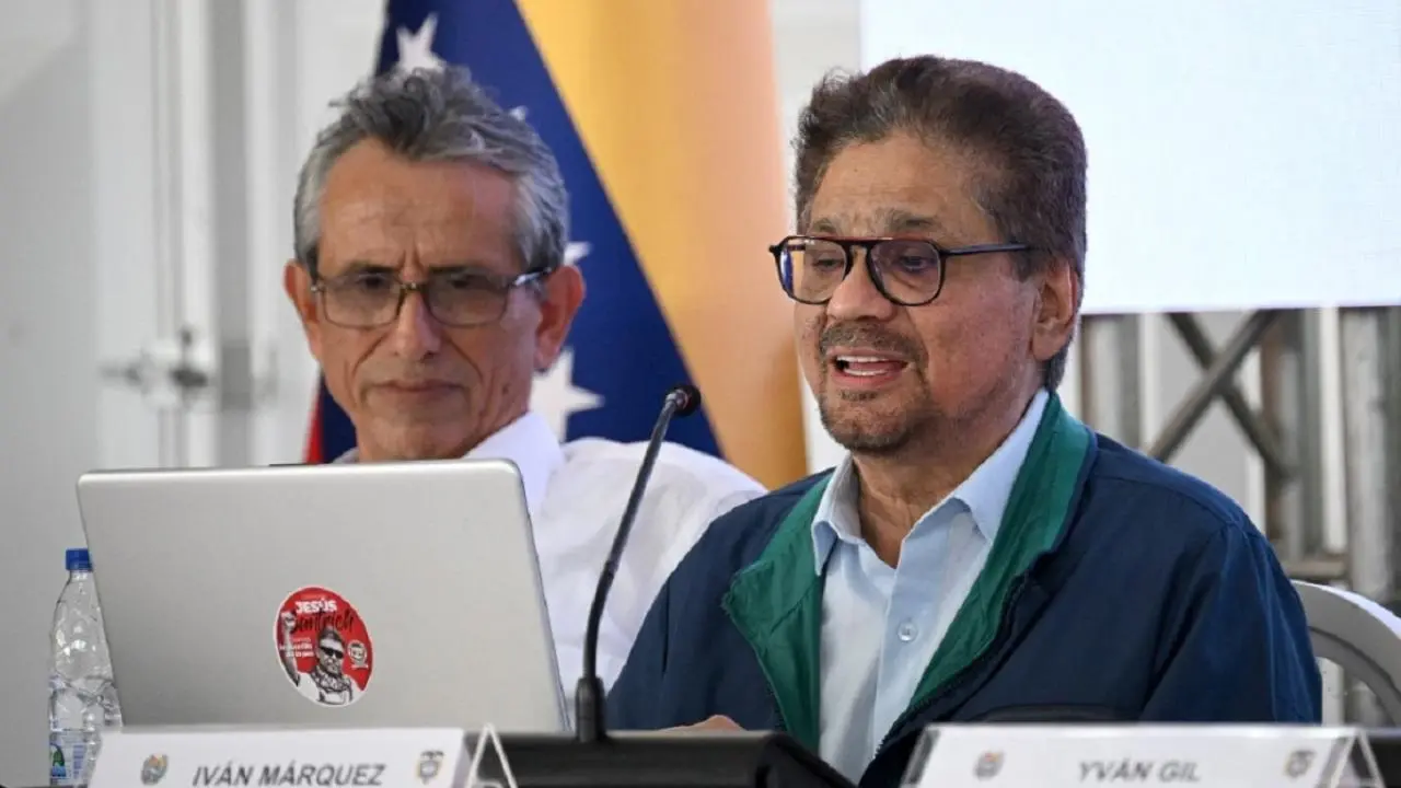 Iván Márquez Llama a Llenar Colombia de "Primeras Líneas" en Diálogos de Paz en Venezuela